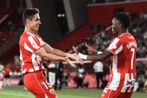 Arribas y Ramazani, llamados a hacer una gran temporada con el Almería.