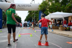 Las actividades han empezado este sábado en el Paseo de Almería.