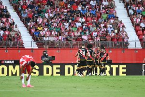 El debut esta temporada ante el Rayo acabó con derrota en el Estadio de los Juegos Mediterráneos.