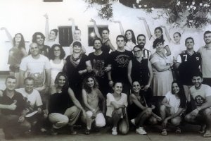 Grupo de jóvenes de Vera que hacían y hacen del Teatro y de los Festivales de Arte de septiembre una de sus principales pasiones.