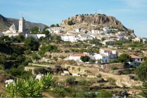 Vista del municipio de Oria.