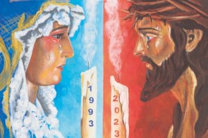 Detalle del cartel conmemorativo.