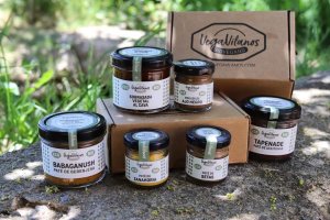 Vegavilanos ha puesto en el mercado un catálogo de productos bio-veganos, que incluye patés, salsas y cremas.