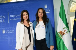 Ana Lourdes Ramírez y Marga López Rivas, en la Diputación.