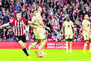 El Athletic goleó al Almería (4-0), que también llegaba en horas bajas con Rubi.