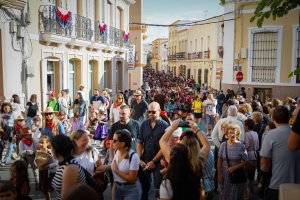 Multitudinario inicio del Almeria Western Film Festival.