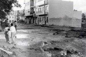 Imagen de las inundaciones de 1973 facilitada por el Ayuntamiento de Cuevas.