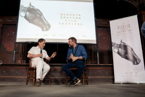 Alcaine, en la entrevista con Evaristo Martínez.