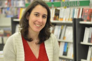 La escritora Sarah Thomas.