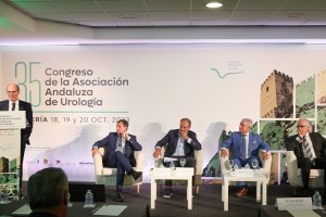 Un momento en la inauguración del XXXV Congreso de la Asociación Andaluza de Urología.