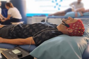 Estimulación Eléctrica Transcraneal por corriente directa.