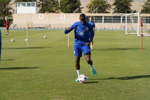 Nueva opción para el lateral derecho con la vuelta de Mendes.