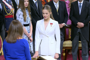 La Princesa Leonor en la jura de la Constitución./ Casa Real