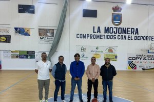El Pabellón de Deportes de La Mojonera ya ha abierto sus puertas tras finalizar las obras de sustitución del suelo.