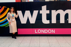 La concejala de Turismo y Playas, Amalia López, en la la World Travel Market de Londres.