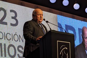 El presidente del Parlamento andaluz, Jesús Aguirre, durante su intervención.