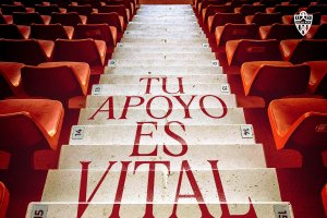 La afición siempre está pero el equipo no aparece.