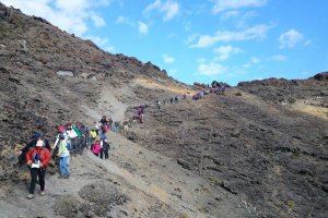 Senderistas vicarios en una de sus excursiones.
