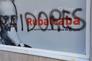 Fachada de la sede del PSOE de El Ejido, esta mañana.