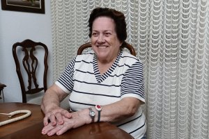 Prudencia Fernández durante la entrevista en su casa de calle San Miguel.