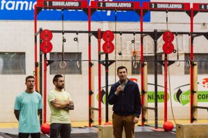 El alcalde de Níjar José Francisco Garrido dando unas palabras en el evento.