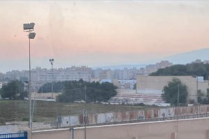 El campo está cerrado y no tiene ninguna actividad.