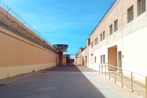 Imagen de la cárcel de El Acebuche de Almería.