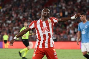 Ramazani se lamenta en una jugada del partido ante el Celta en el Estadio de los Juegos Mediterráneos.