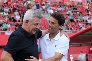 Aguirre y Rubi en el encuentro Mallorca-Almería de la pasada temporada.