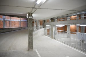 Interior del aparcamiento realizado en calle Arráez