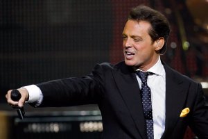 Luis Miguel actuará este verano en Roquetas de Mar.