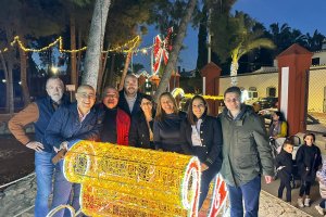 Las autoridades inauguran la Noche de la Luz huercalense.
