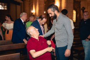 Guillermo Blanes y Mohamed El Assy en la ofrenda floral del pasado verano.