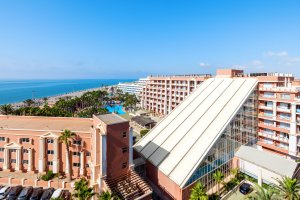 Una vista del Hotel Playacapricho en Roquetas de Mar donde se celebrará una de las fiestas de Nochevieja.