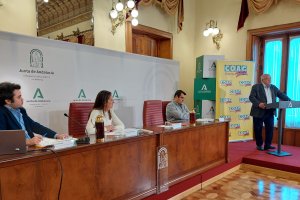 La delegada del Gobierno de la Junta de Andalucía en Almería, Aránzazu Martín