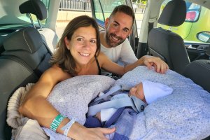 Sergio, Bea y Leo nada más salir del hospital.