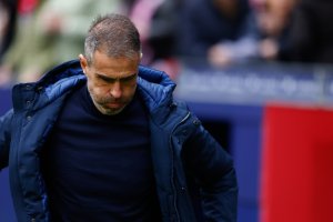 Garitano respira en la banda del Cívitas Metropolitano.