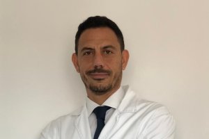 Doctor Claudio Vázquez Colomo del Hospital Vithas Almería.