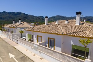 Algunas casas en la Urbanización Vista Cabrera.