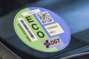 Distintivos ambientales de la Dirección General de Tráfico.