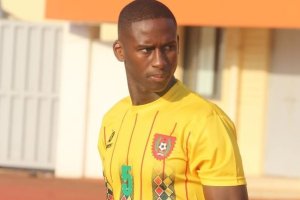 El lateral derecho está con la Selección de Guinea-Bisáu para la Copa de África.