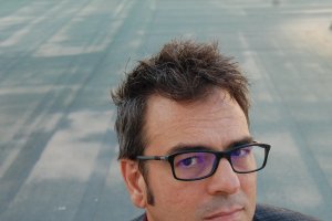 El escritor cartagenero afincado en Almería Raúl Quinto.