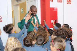 Ha salido de la cueva el 9 que llegó para sustituir a Touré.