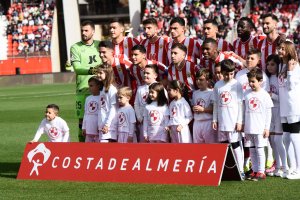 El Almería firmó su mejor encuentro de la temporada.