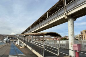 Pasarelas actuales del Puerto de Almería.