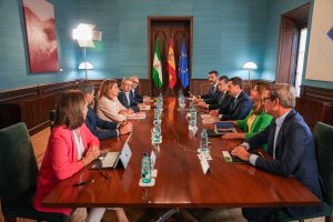 Reunión bilateral Junta-Ministerio para la Transición Ecológica.