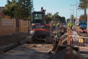Obras en las calles de Roquetas.