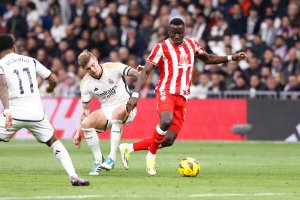 El centrocampista está en el foco del fútbol europeo.