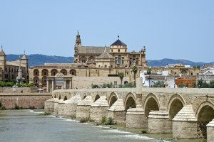 Una estampa de la ciudad de Córdoba. /Pixabay