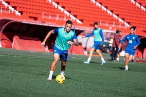 El brasileño buscará minutos a las órdenes de Julio Velázquez.